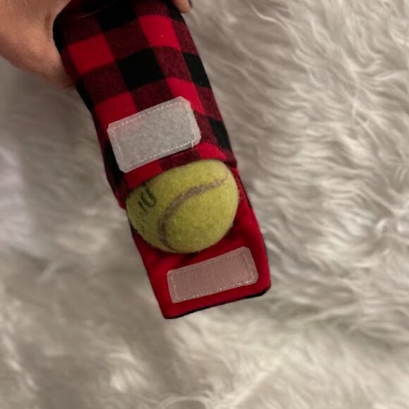 Merry Christmas Crackly Squeeky Dog Toy!  NWT - Picture 3 of 5